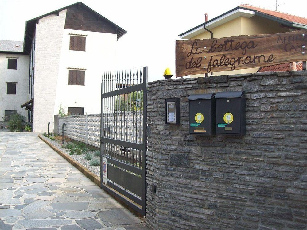 Vanzaghello La Bottega Del Falegname מראה חיצוני תמונה